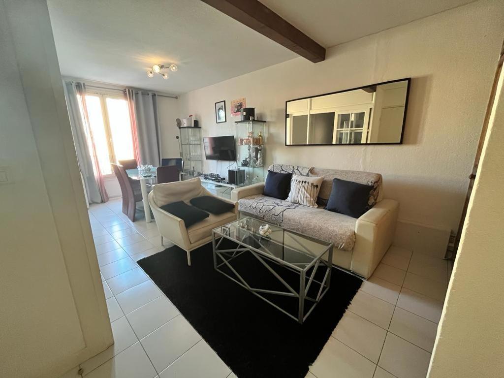 Appartement Coeur De St Tropez Saint Tropez Bagian luar foto